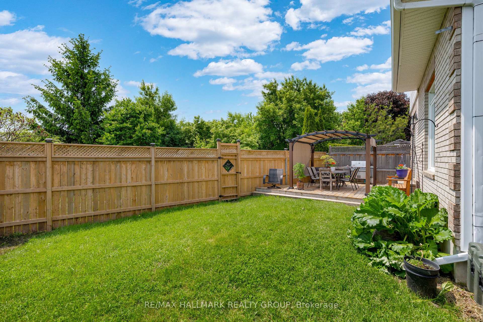 Photo 40 of 4136 Wolfe Point Way, Ottawa, Riverside South/Gloucester Glen — HOMEH