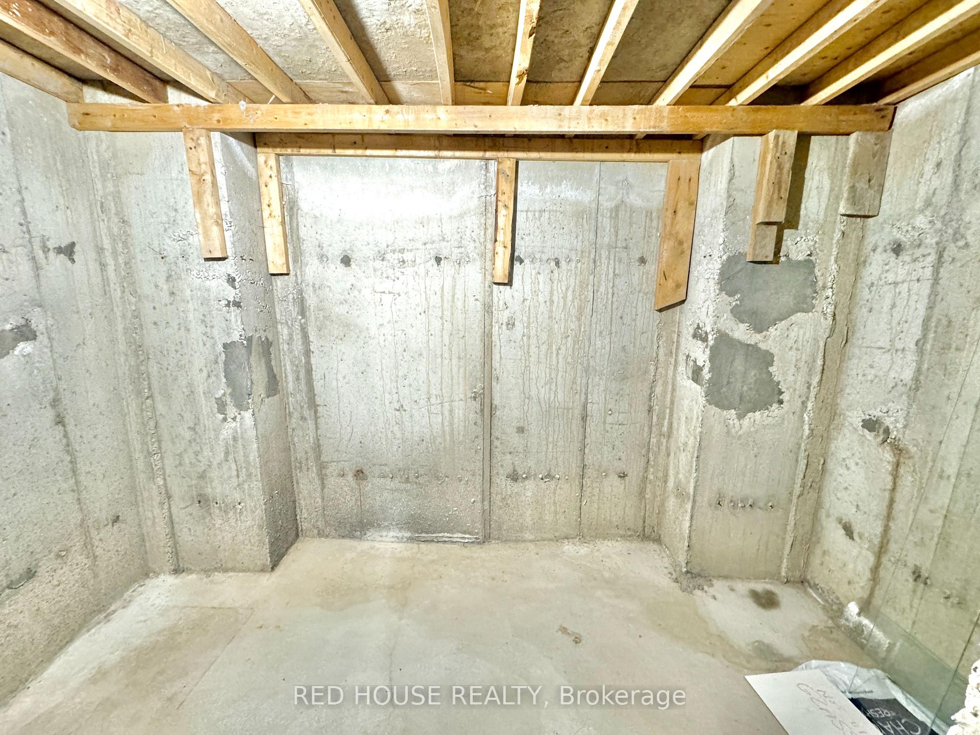 Photo 27 of 21 Mistysugar Trail, Vaughan, Patterson — HOMEH