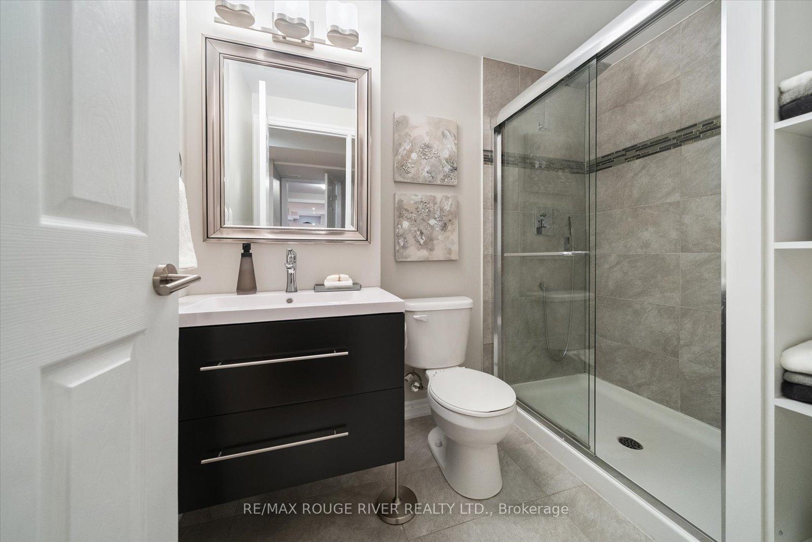 Photo 33 of 47 Montana Crescent, Whitby, Brooklin — HOMEH