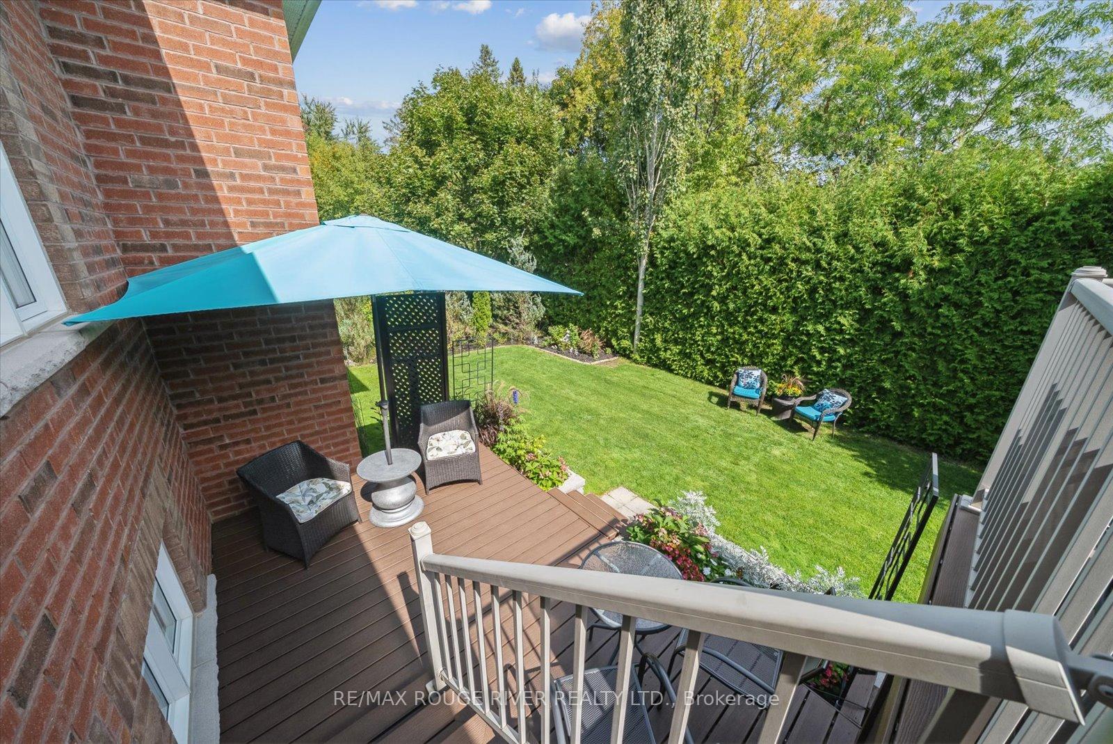 Photo 39 of 47 Montana Crescent, Whitby, Brooklin — HOMEH