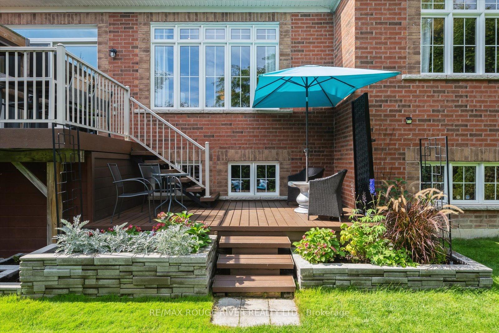 Photo 40 of 47 Montana Crescent, Whitby, Brooklin — HOMEH