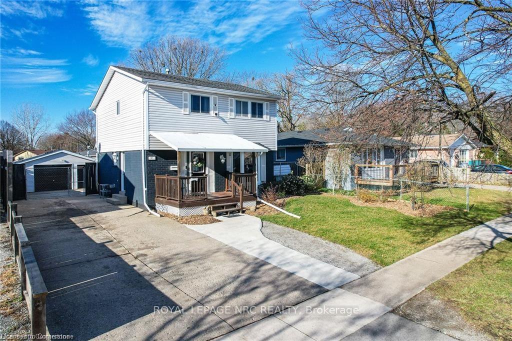 Front of 91 Leaside Drive