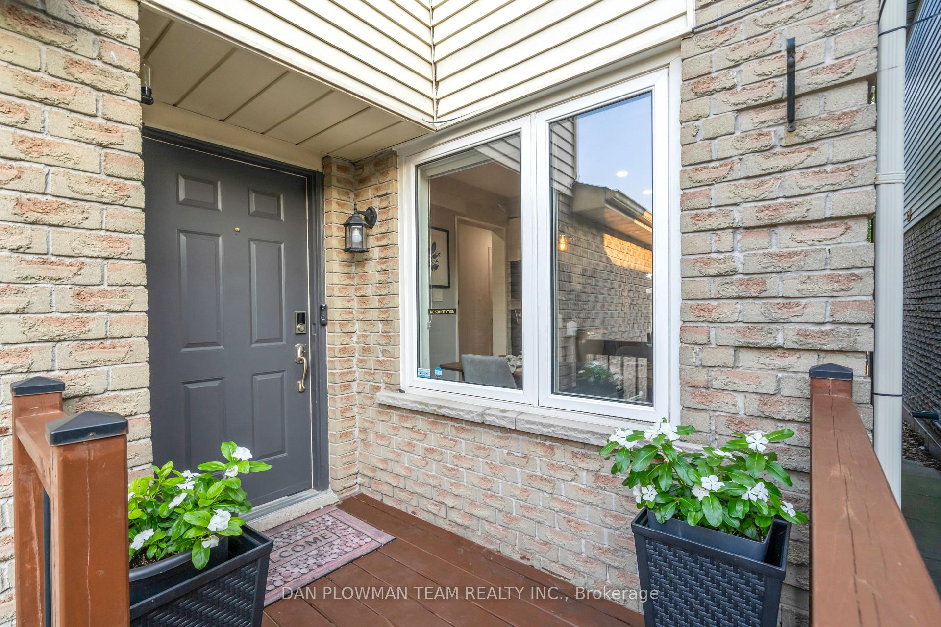 Photo 4 of 39 Dorvis Drive, Whitby, Blue Grass Meadows — HOMEH