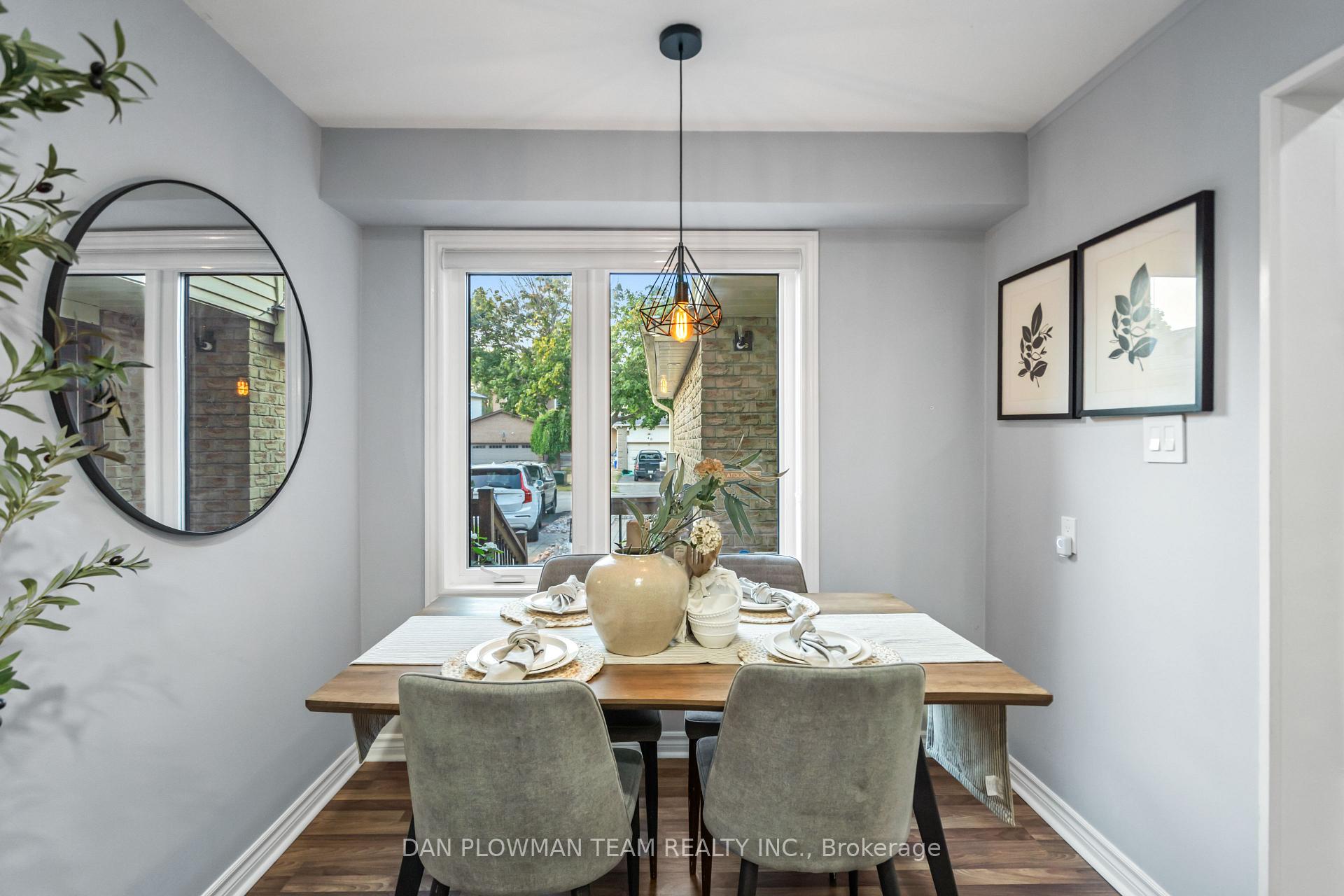 Photo 10 of 39 Dorvis Drive, Whitby, Blue Grass Meadows — HOMEH
