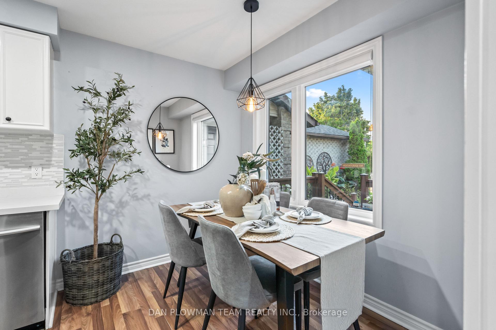 Photo 11 of 39 Dorvis Drive, Whitby, Blue Grass Meadows — HOMEH