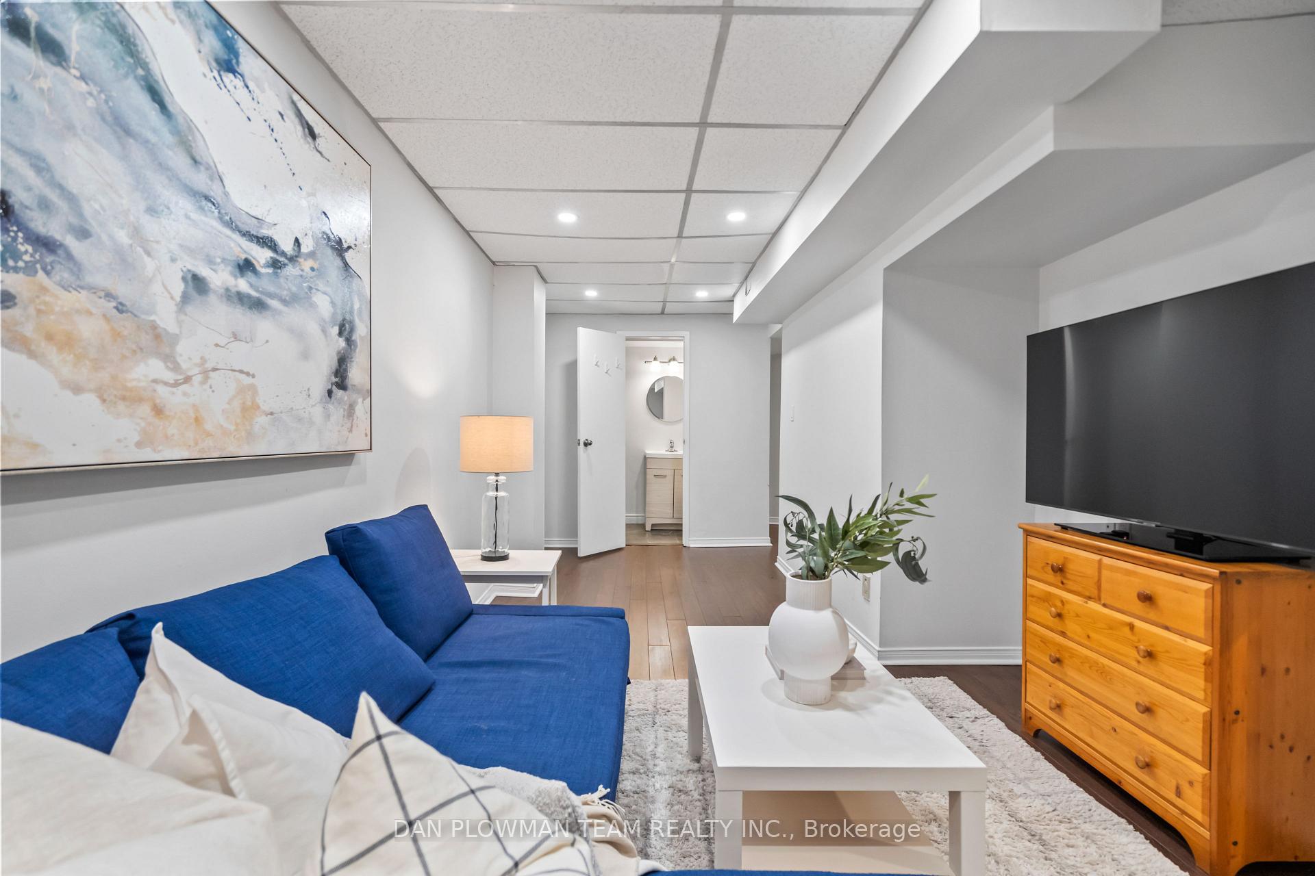 Photo 25 of 39 Dorvis Drive, Whitby, Blue Grass Meadows — HOMEH