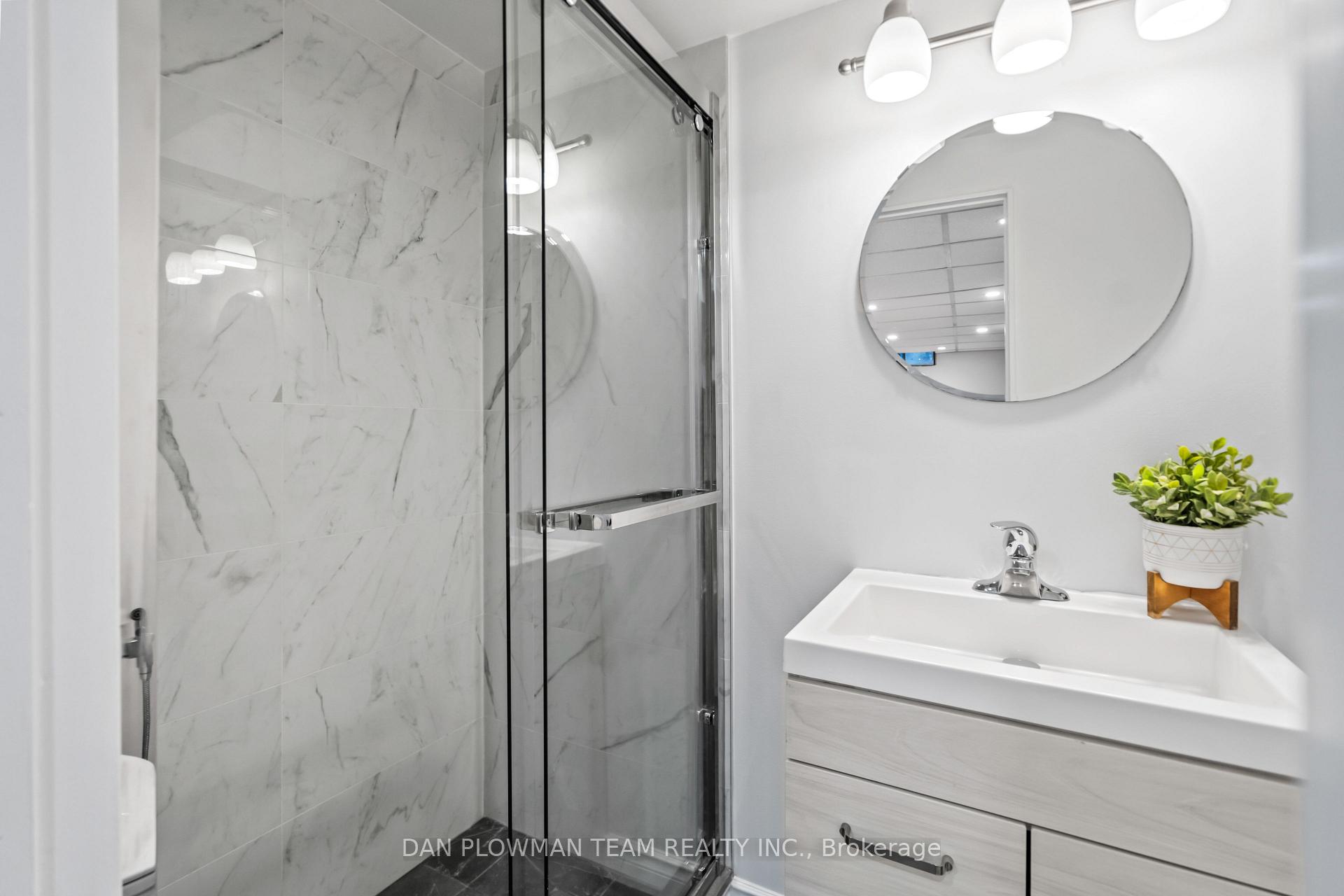 Photo 27 of 39 Dorvis Drive, Whitby, Blue Grass Meadows — HOMEH