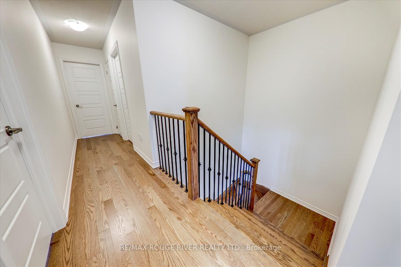 Photo 13 of 39 Floodgate Road, Whitby, Rural Whitby — HOMEH