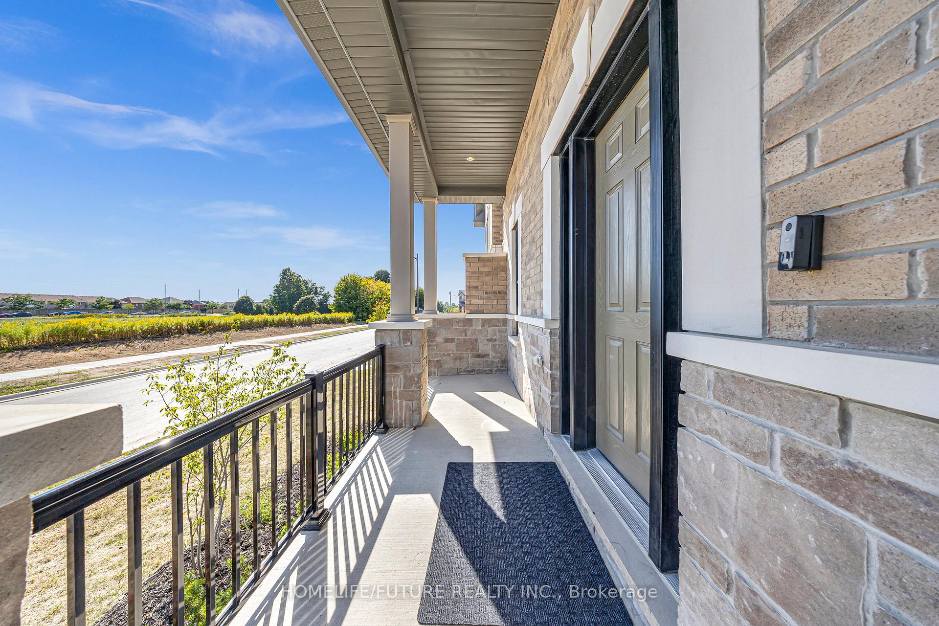 Photo 3 of 22 Morrison Crescent, Whitby, Rural Whitby — HOMEH