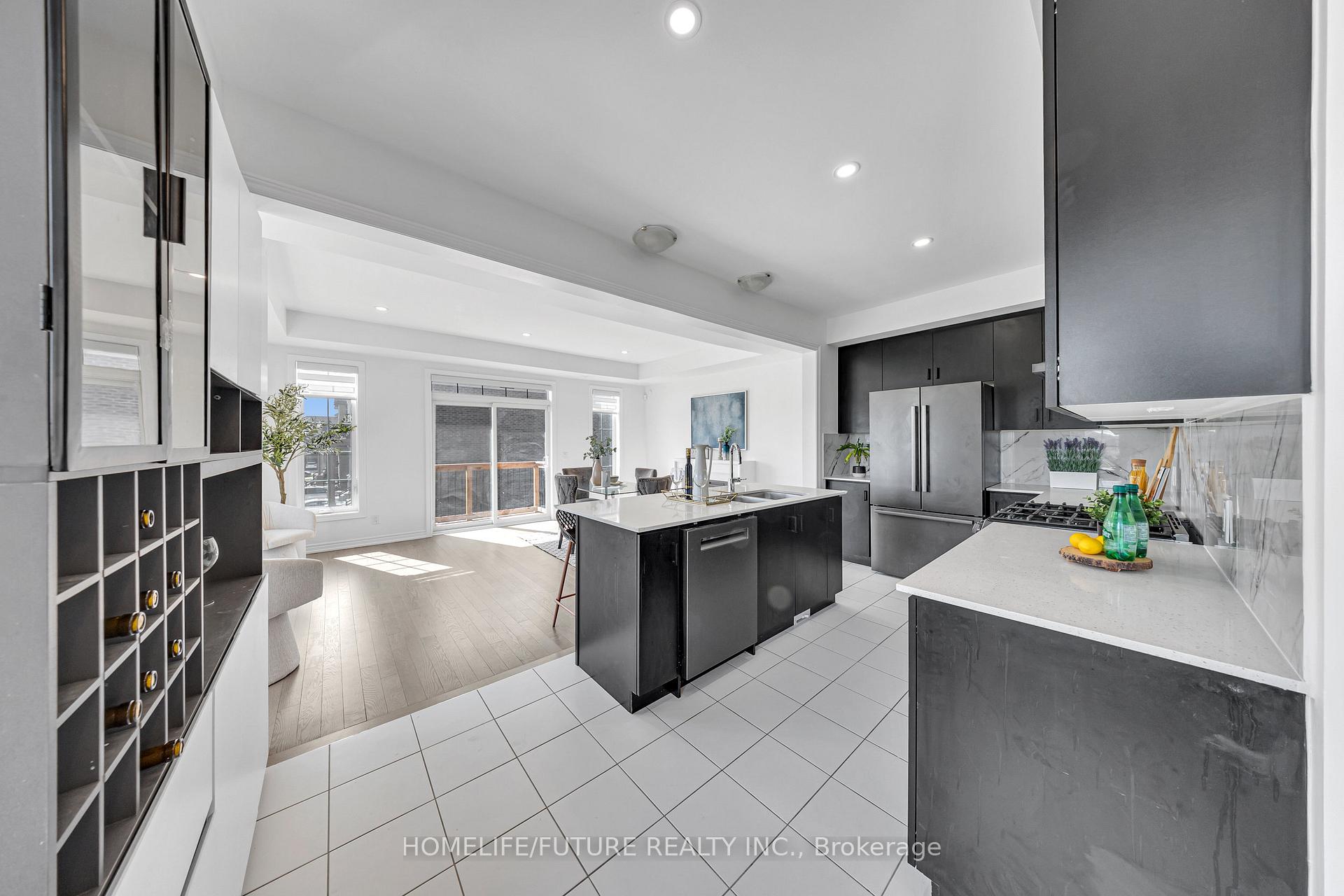 Photo 18 of 22 Morrison Crescent, Whitby, Rural Whitby — HOMEH