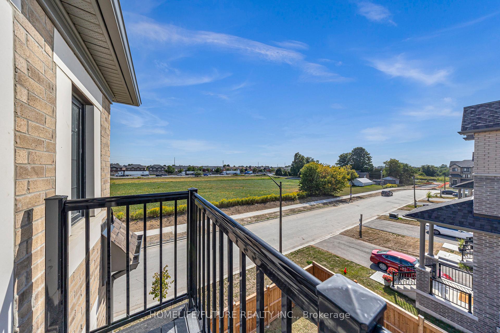 Photo 39 of 22 Morrison Crescent, Whitby, Rural Whitby — HOMEH