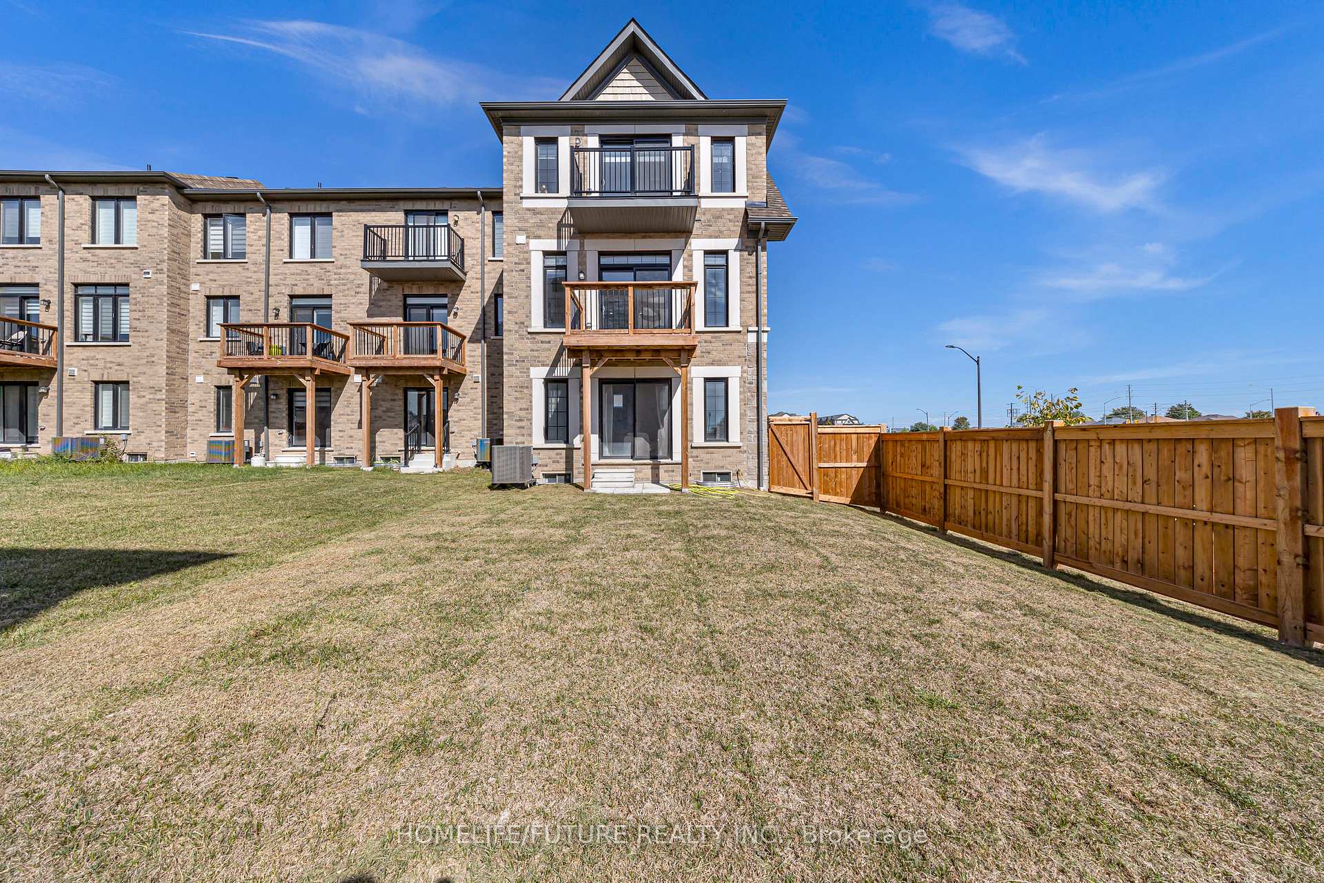 Photo 47 of 22 Morrison Crescent, Whitby, Rural Whitby — HOMEH