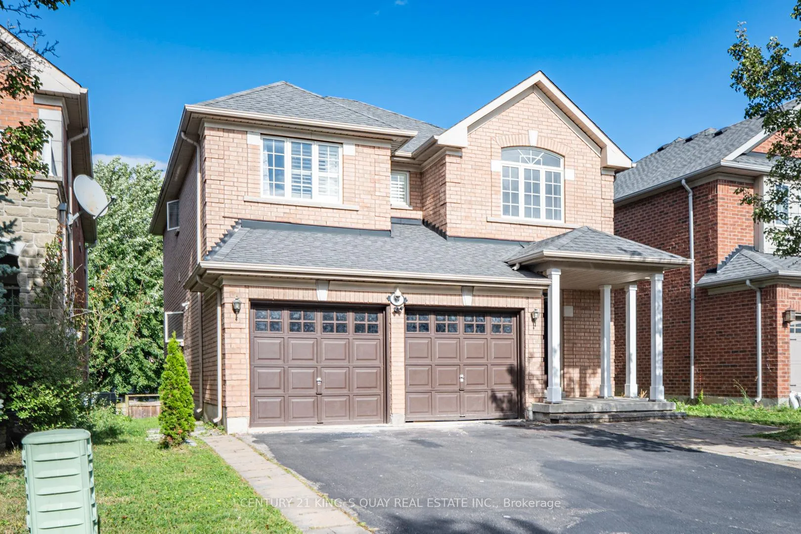 Photo 2 of 46 Pepperberry Road, Vaughan, Patterson — HOMEH