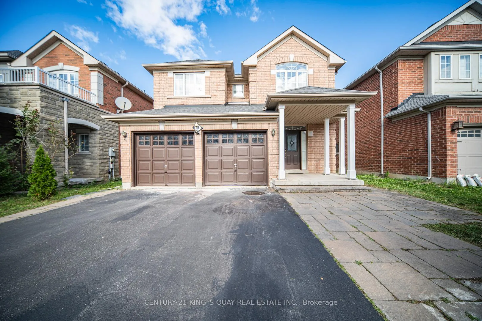 Photo 3 of 46 Pepperberry Road, Vaughan, Patterson — HOMEH