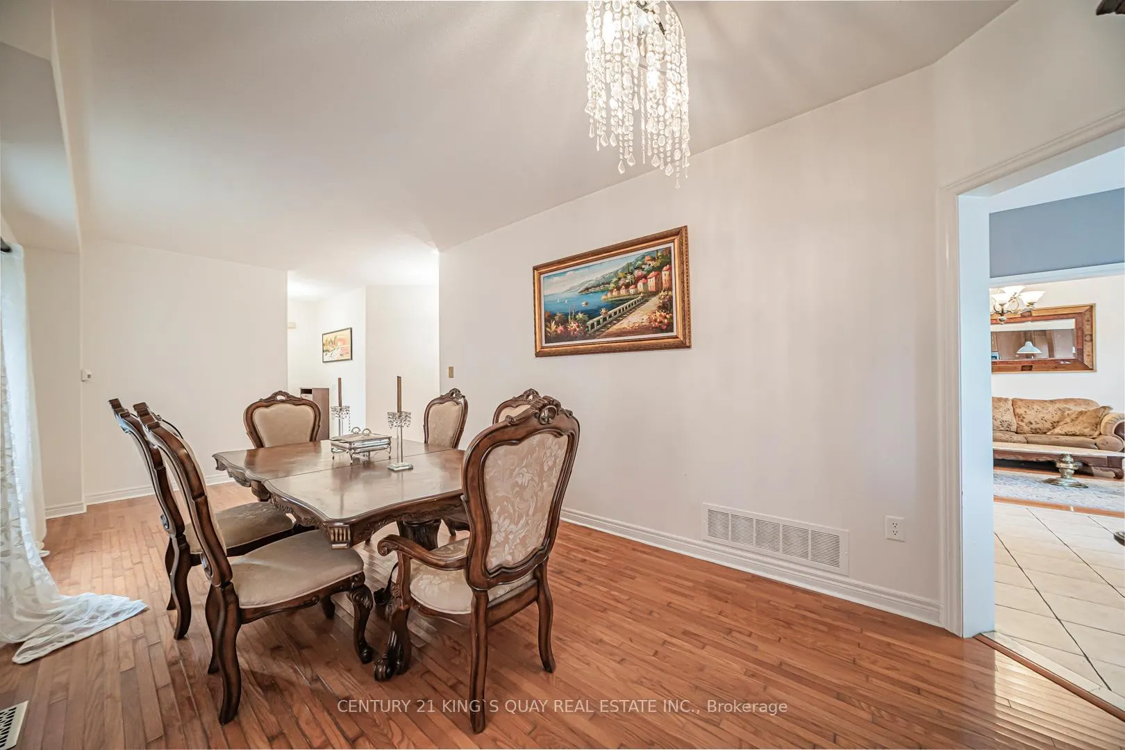 Photo 6 of 46 Pepperberry Road, Vaughan, Patterson — HOMEH