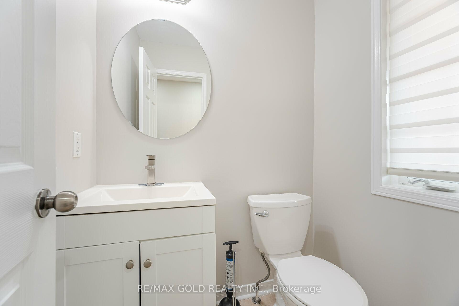 Photo 18 of 20 Bettina Place, Whitby, Rolling Acres — HOMEH