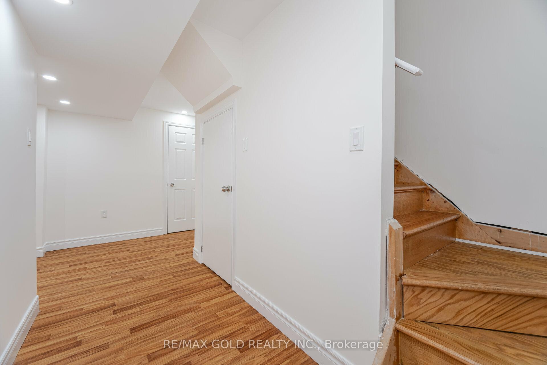 Photo 30 of 20 Bettina Place, Whitby, Rolling Acres — HOMEH