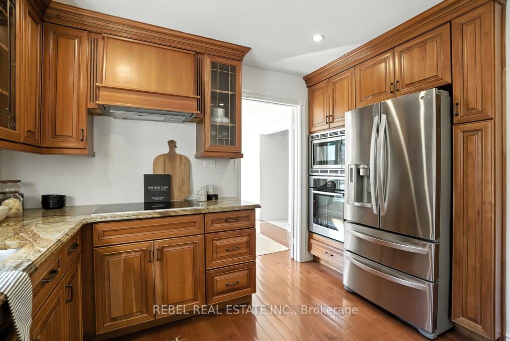 Photo 13 of 1 Maplewood Drive, Whitby, Blue Grass Meadows — HOMEH