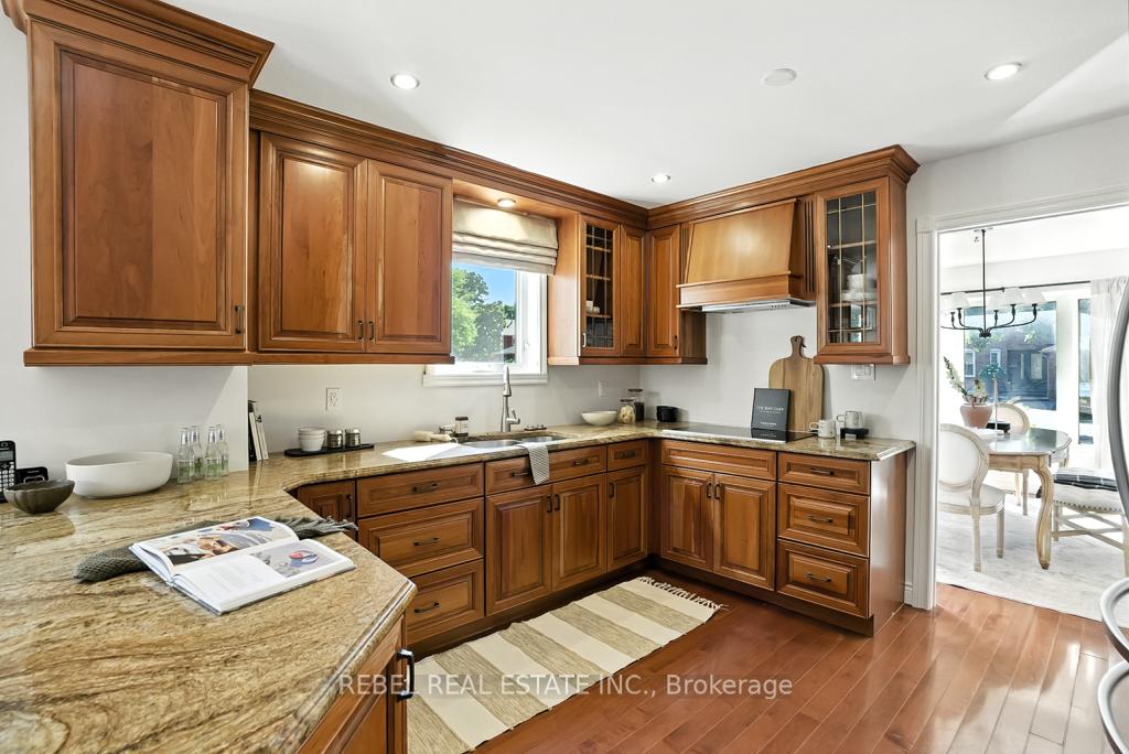 Photo 14 of 1 Maplewood Drive, Whitby, Blue Grass Meadows — HOMEH