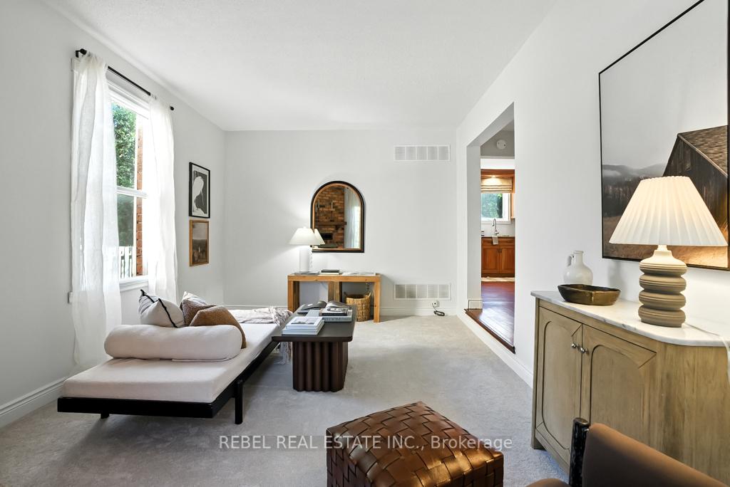Photo 23 of 1 Maplewood Drive, Whitby, Blue Grass Meadows — HOMEH