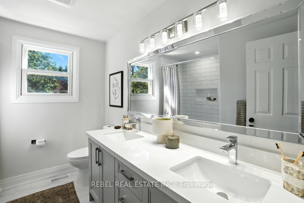 Photo 30 of 1 Maplewood Drive, Whitby, Blue Grass Meadows — HOMEH
