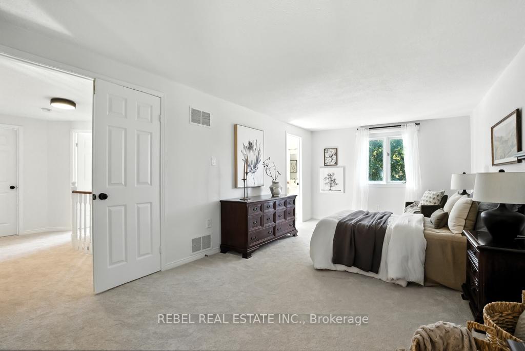 Photo 38 of 1 Maplewood Drive, Whitby, Blue Grass Meadows — HOMEH