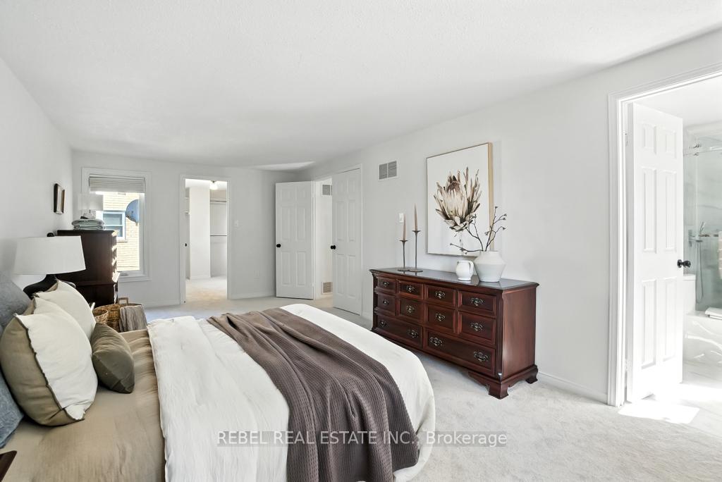 Photo 39 of 1 Maplewood Drive, Whitby, Blue Grass Meadows — HOMEH
