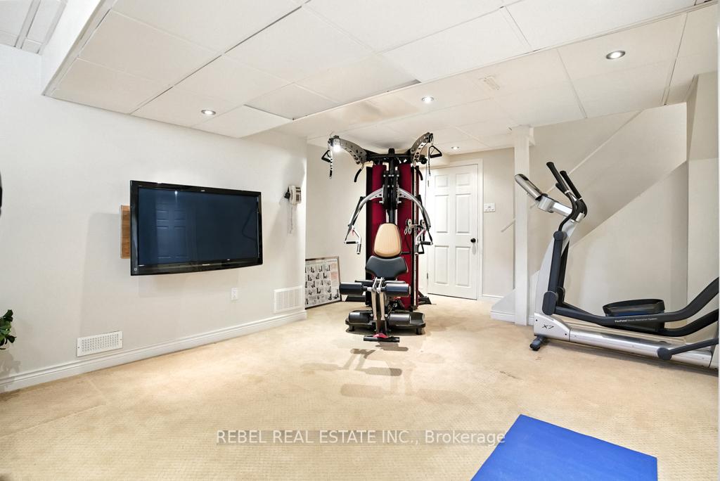 Photo 42 of 1 Maplewood Drive, Whitby, Blue Grass Meadows — HOMEH