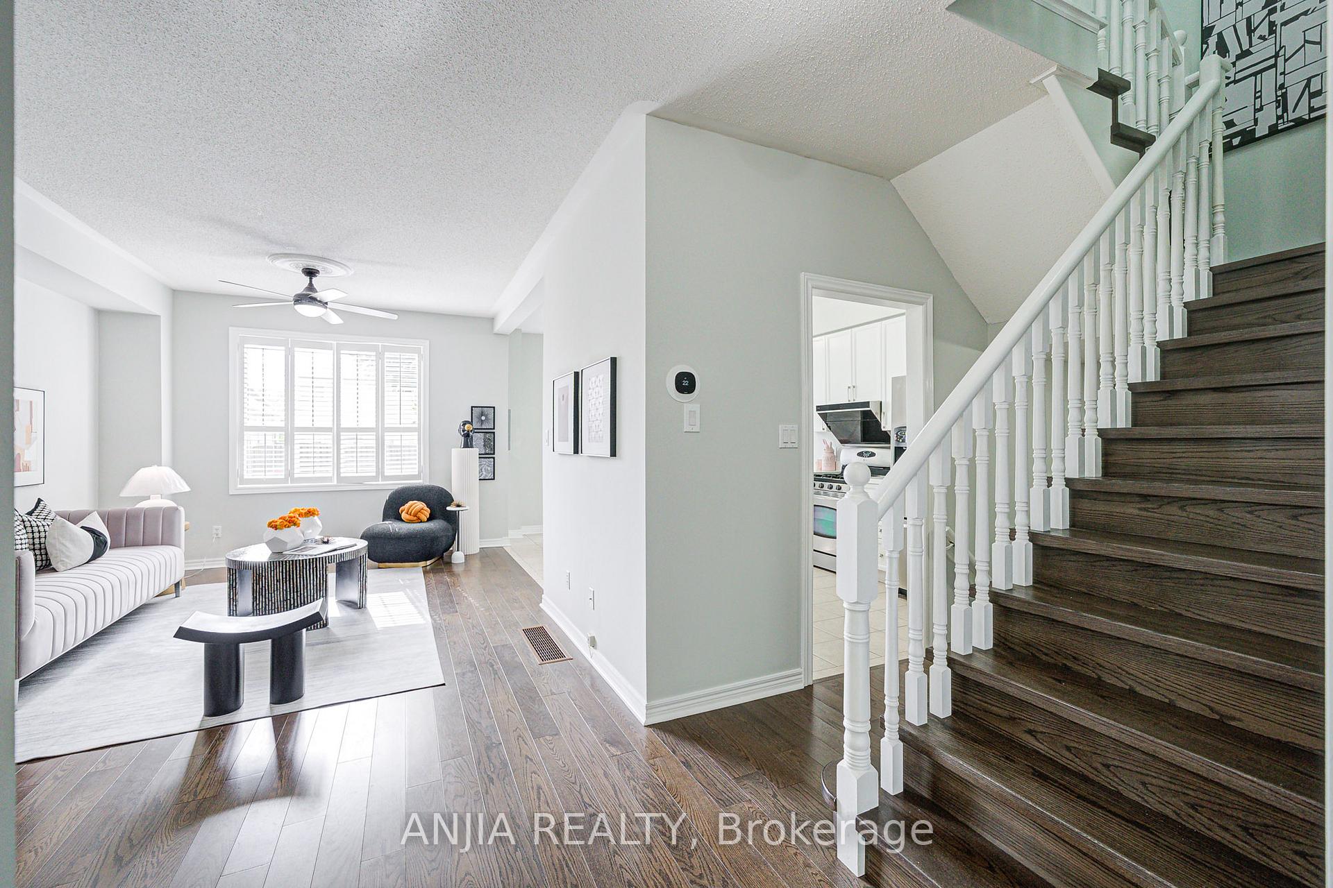 Photo 6 of 100 Charest Place, Whitby, Brooklin — HOMEH