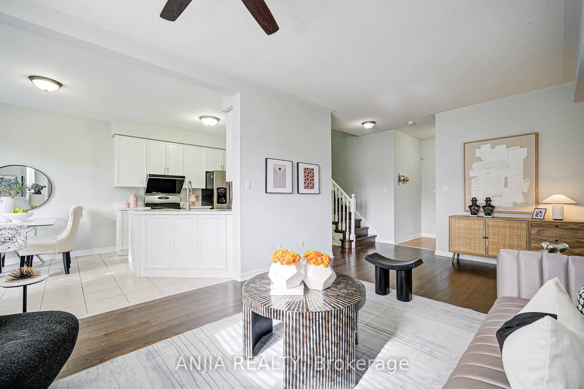 Photo 11 of 100 Charest Place, Whitby, Brooklin — HOMEH