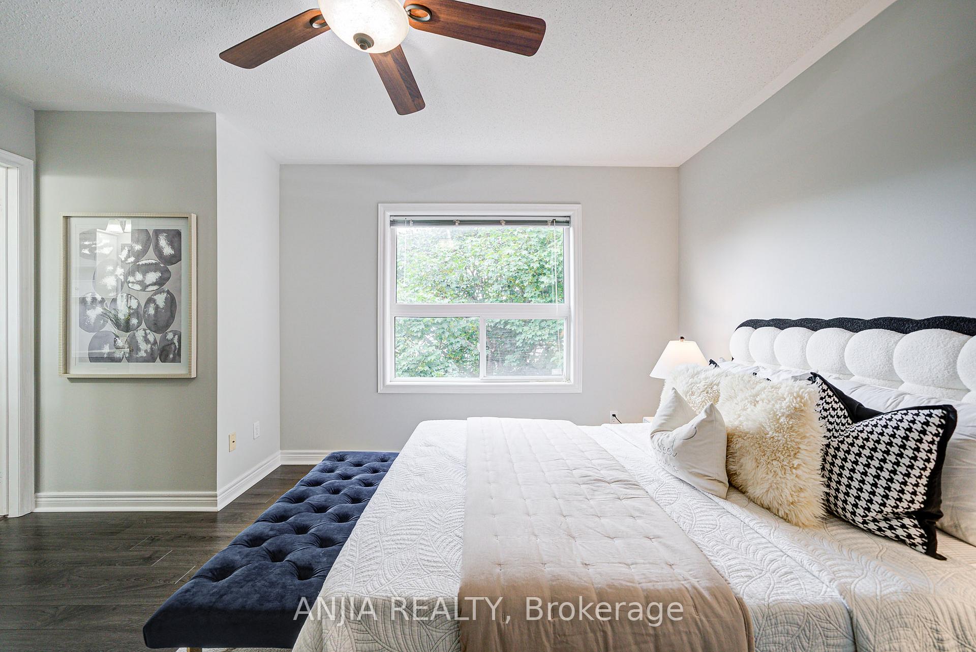 Photo 40 of 100 Charest Place, Whitby, Brooklin — HOMEH