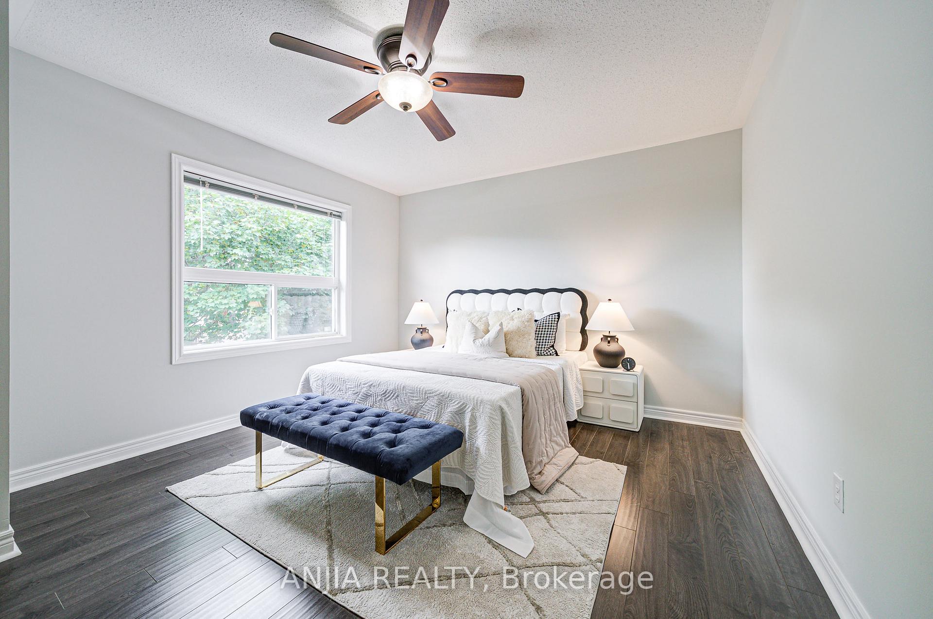 Photo 41 of 100 Charest Place, Whitby, Brooklin — HOMEH
