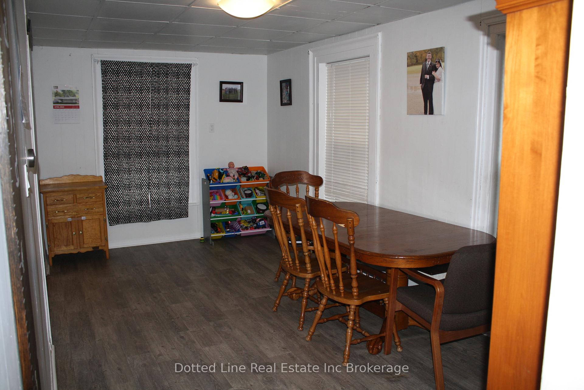 Photo 8 of 55 Pine Street E, Aylmer — HOMEH