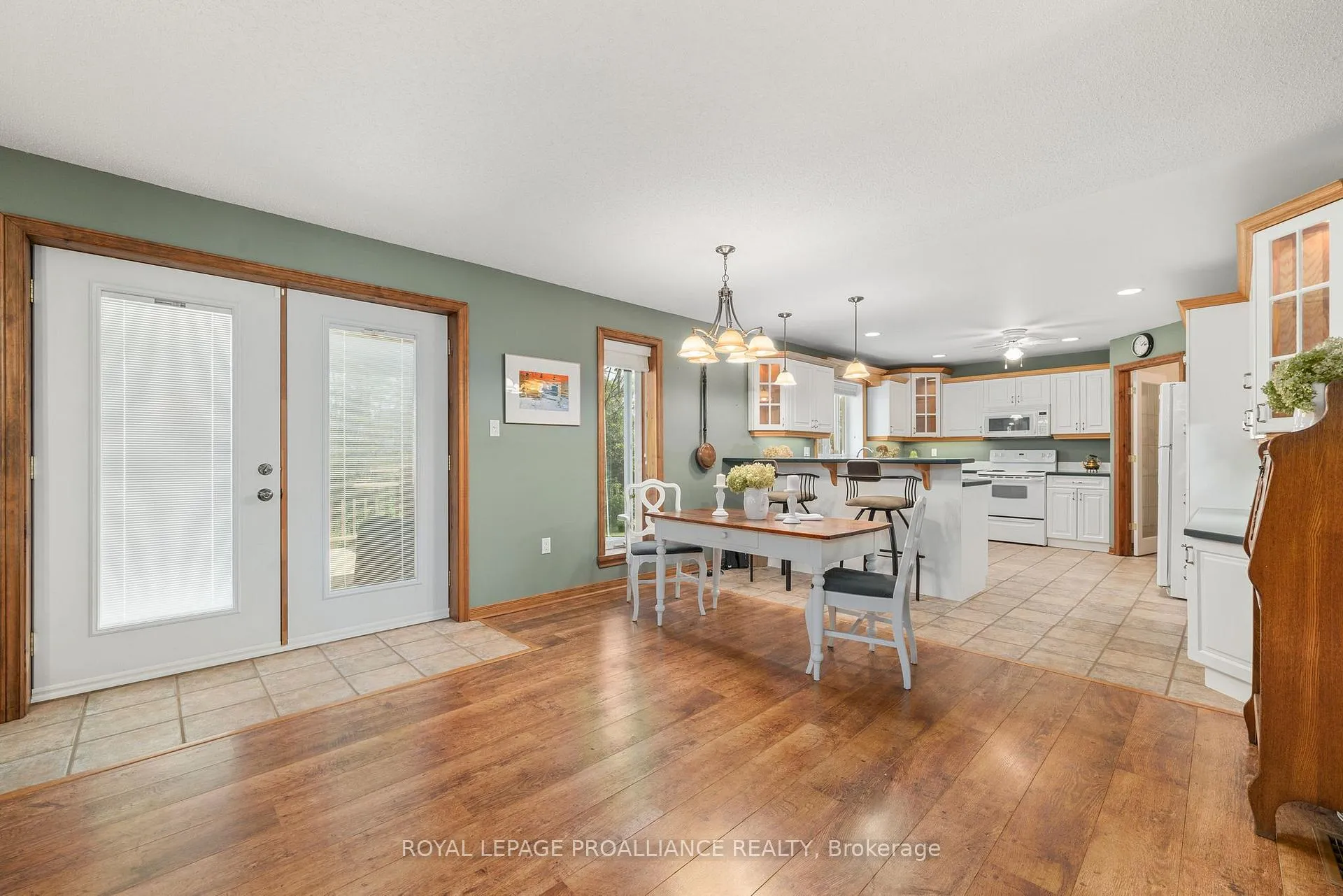 Photo 16 of 32 Pierce Road, Prince Edward County, Hallowell Ward — HOMEH
