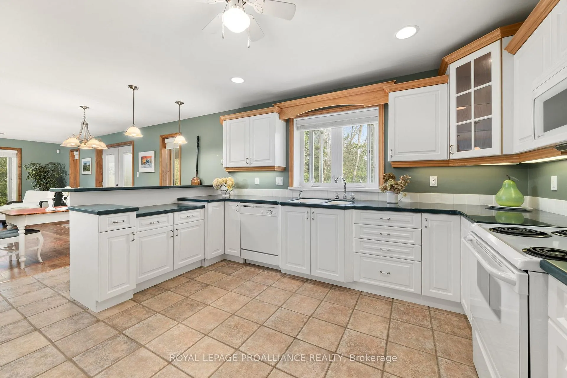 Photo 19 of 32 Pierce Road, Prince Edward County, Hallowell Ward — HOMEH