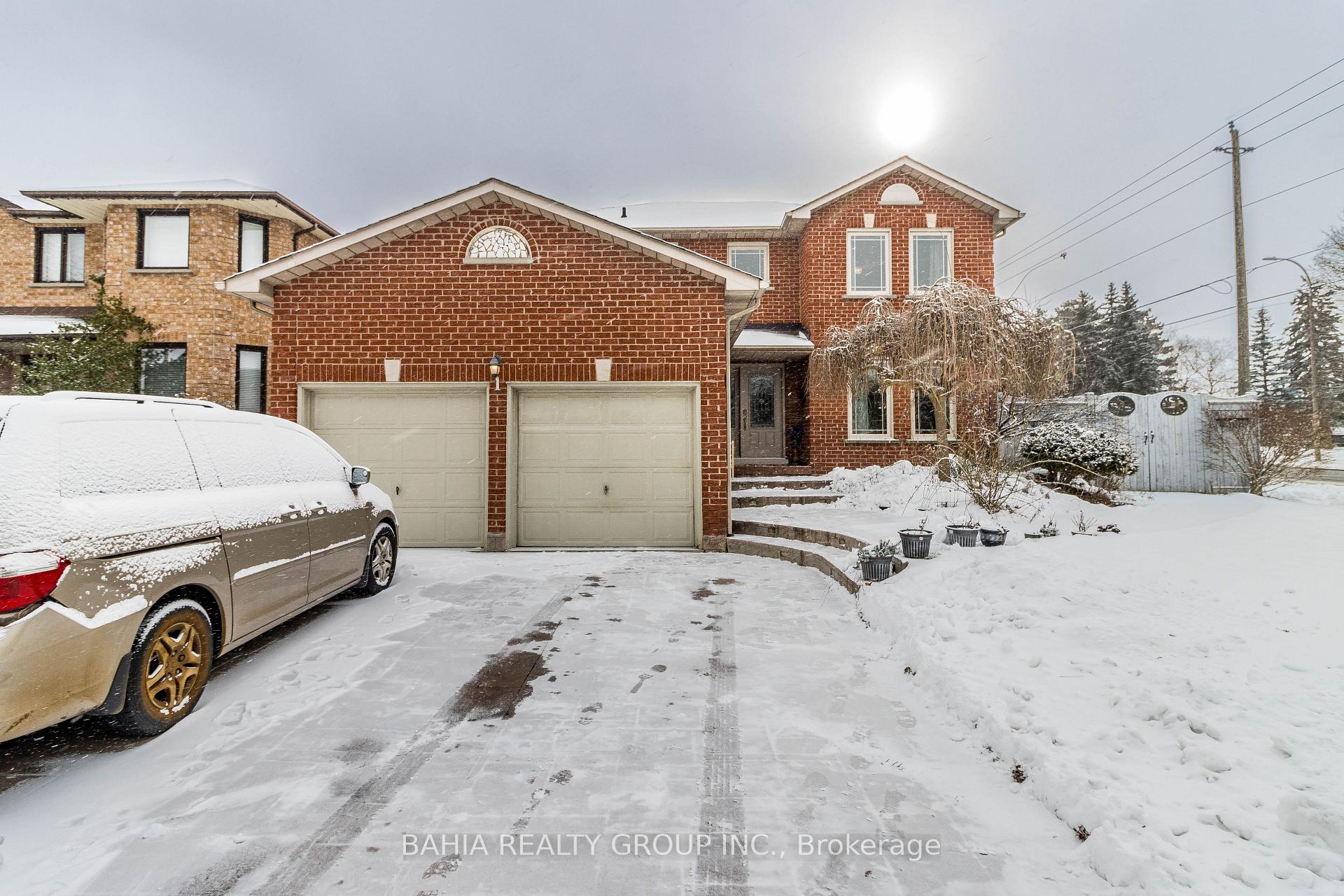 Photo 2 of 1 Glenayr Gate, Whitby, Blue Grass Meadows — HOMEH