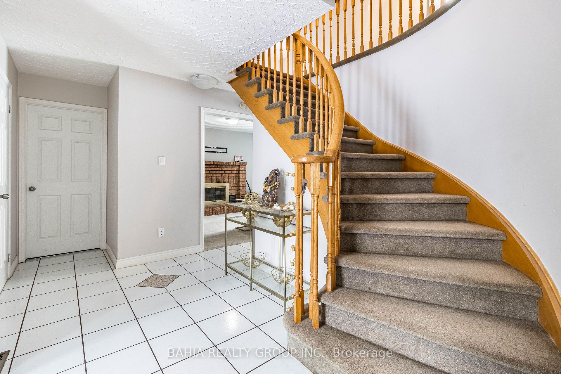 Photo 5 of 1 Glenayr Gate, Whitby, Blue Grass Meadows — HOMEH