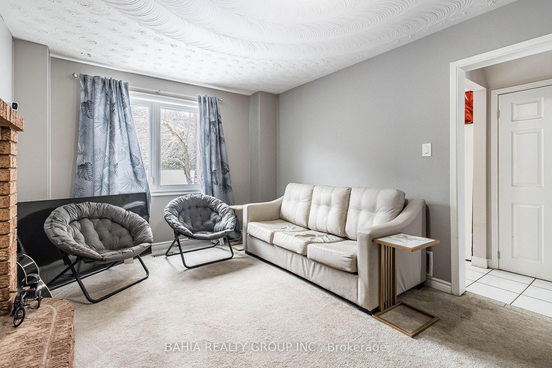 Photo 10 of 1 Glenayr Gate, Whitby, Blue Grass Meadows — HOMEH