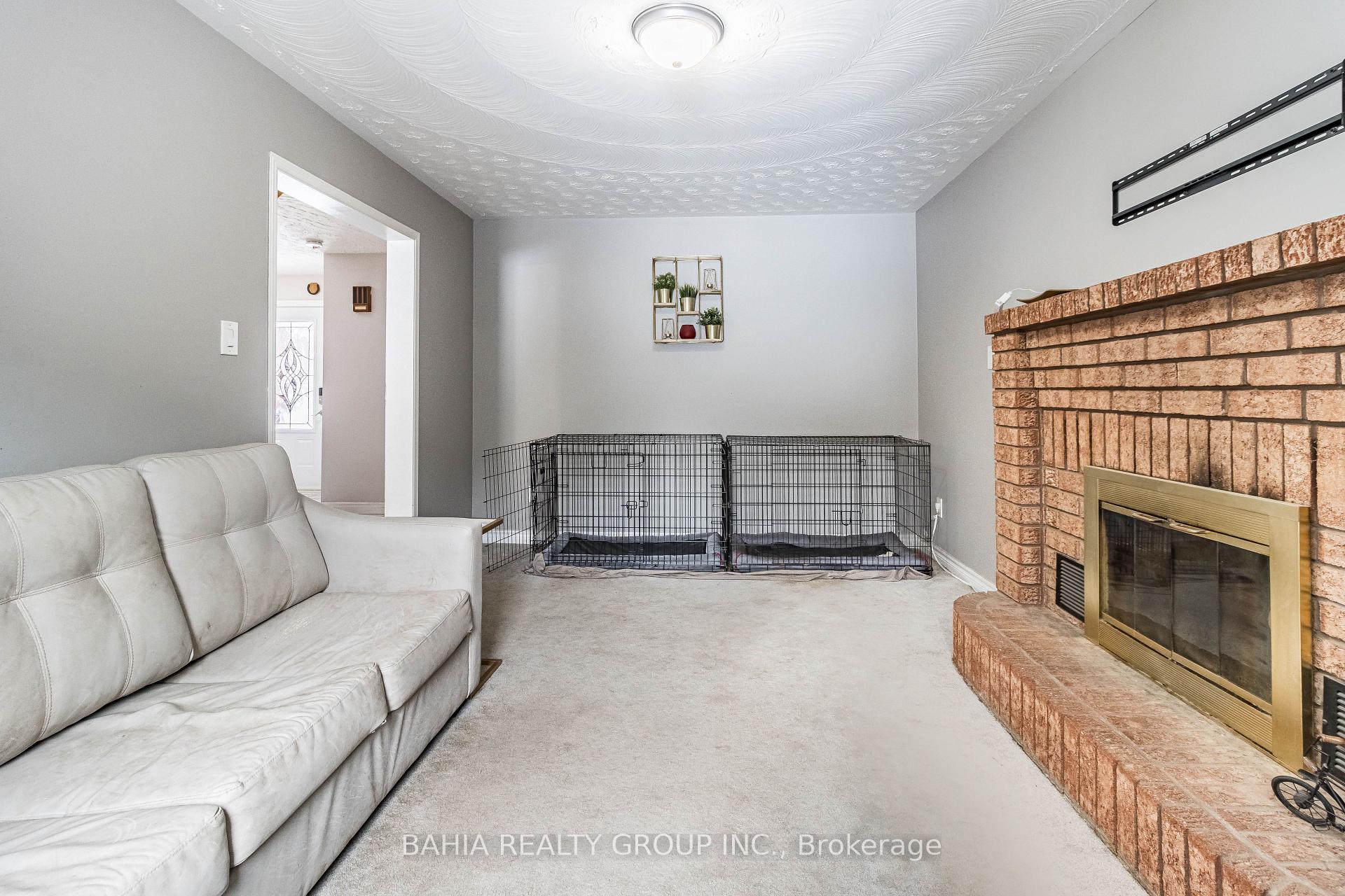 Photo 11 of 1 Glenayr Gate, Whitby, Blue Grass Meadows — HOMEH