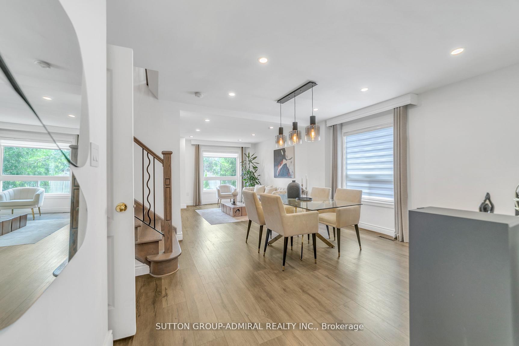 Photo 7 of 235 Conover Avenue, Aurora, Bayview Northeast — HOMEH