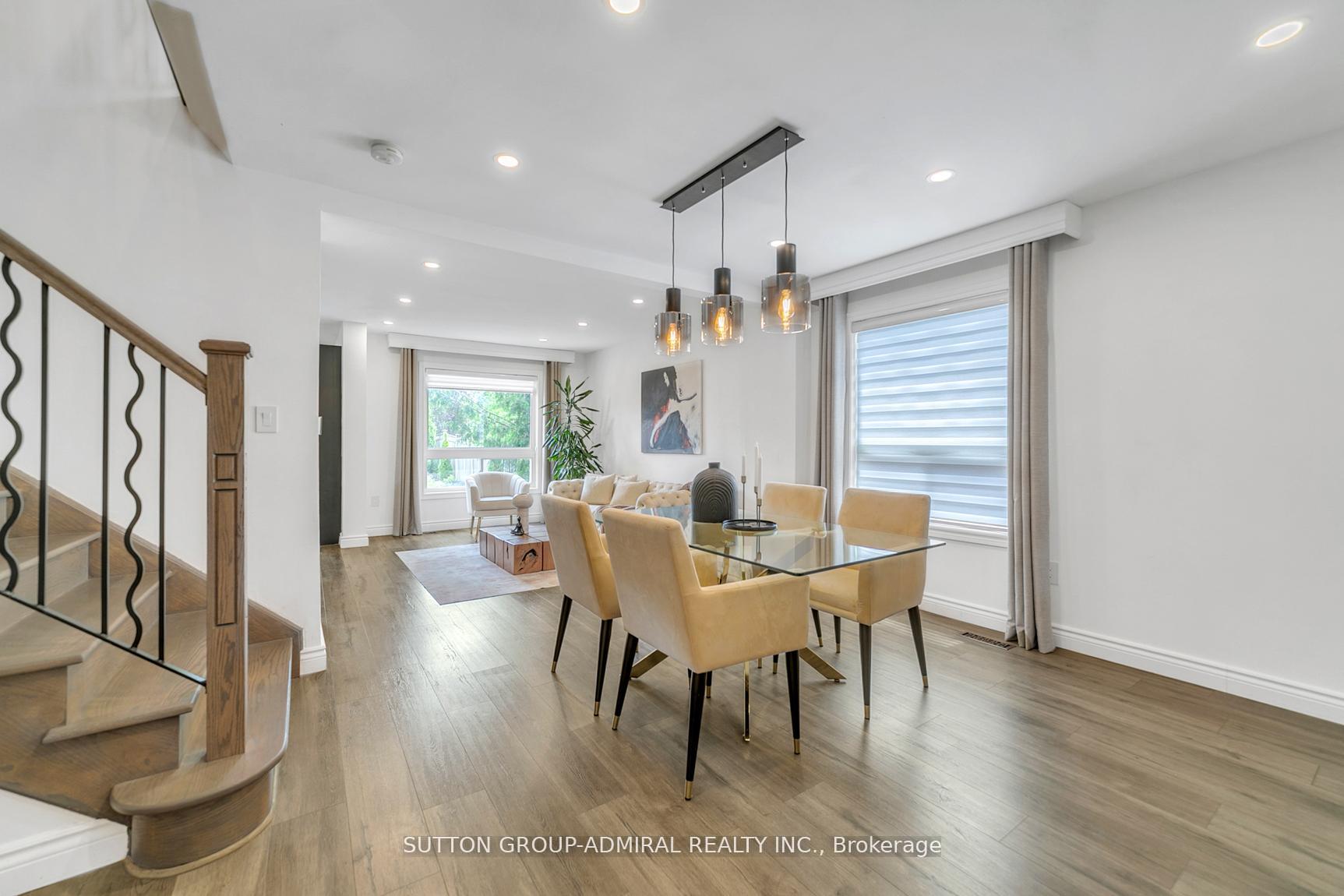 Photo 6 of 235 Conover Avenue, Aurora, Bayview Northeast — HOMEH