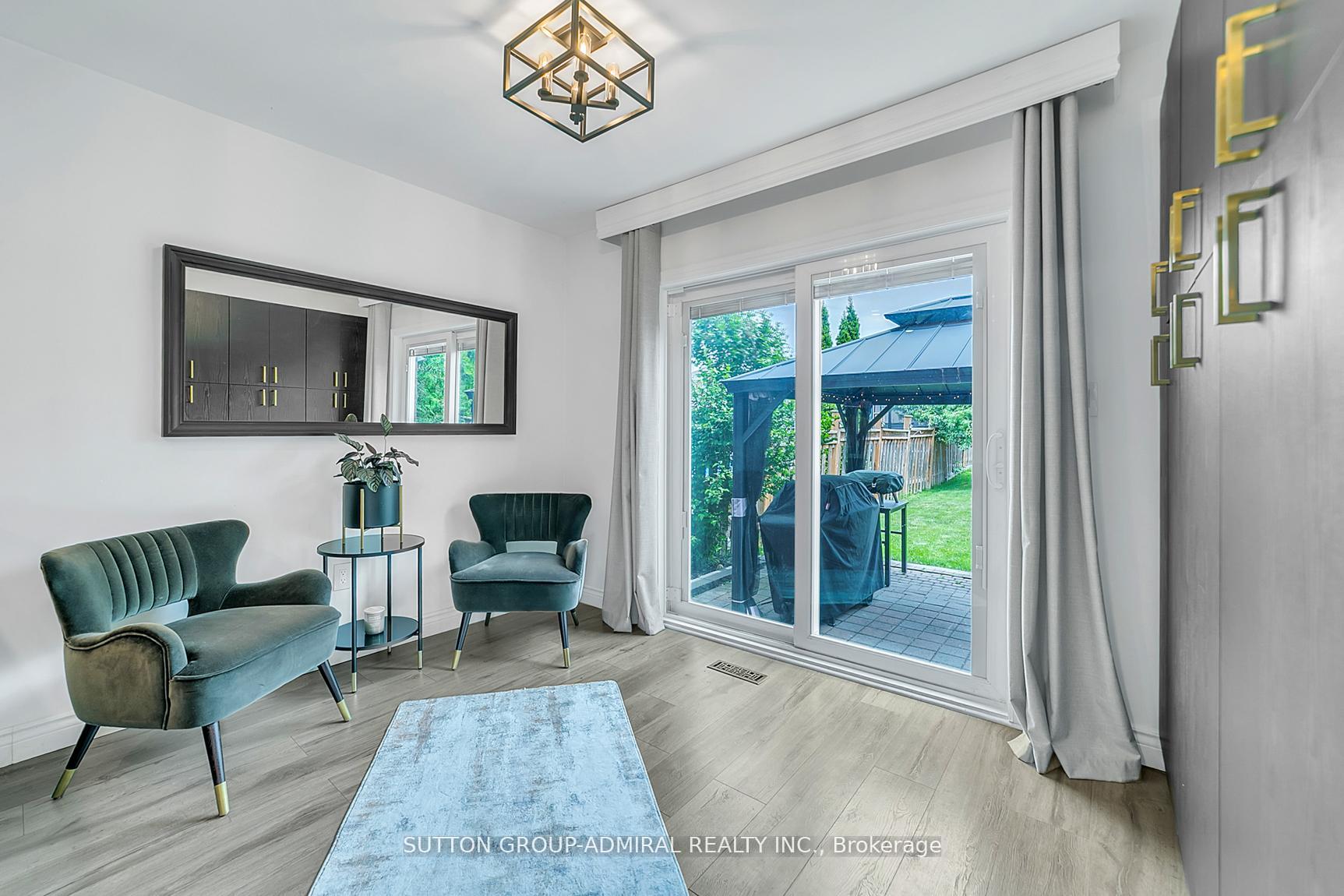 Photo 16 of 235 Conover Avenue, Aurora, Bayview Northeast — HOMEH