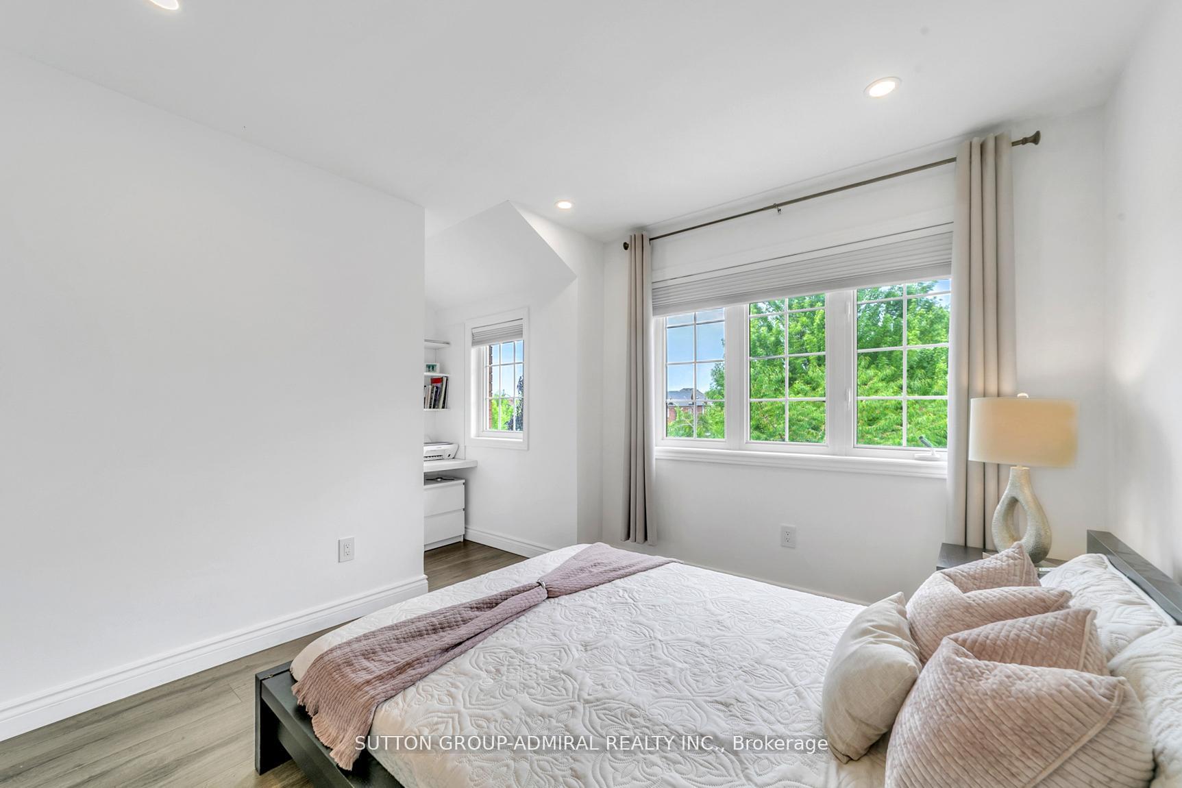 Photo 25 of 235 Conover Avenue, Aurora, Bayview Northeast — HOMEH