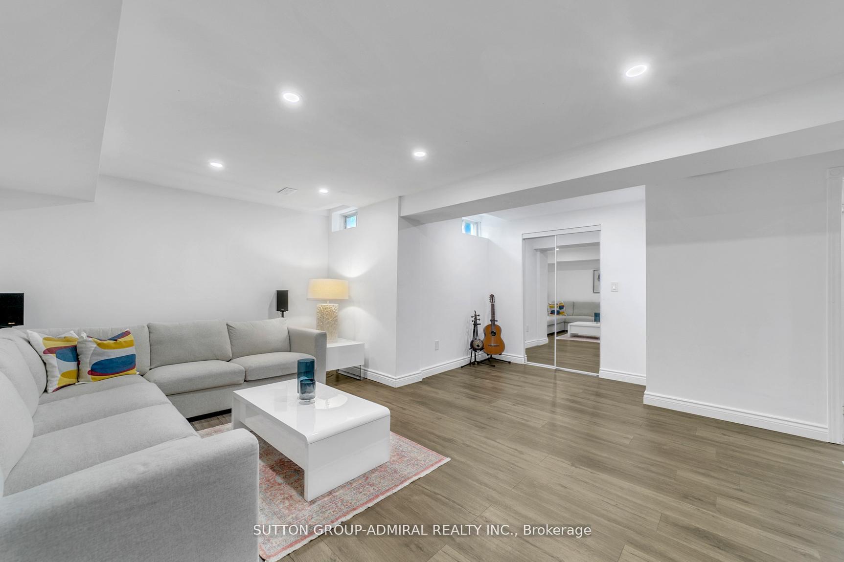 Photo 34 of 235 Conover Avenue, Aurora, Bayview Northeast — HOMEH