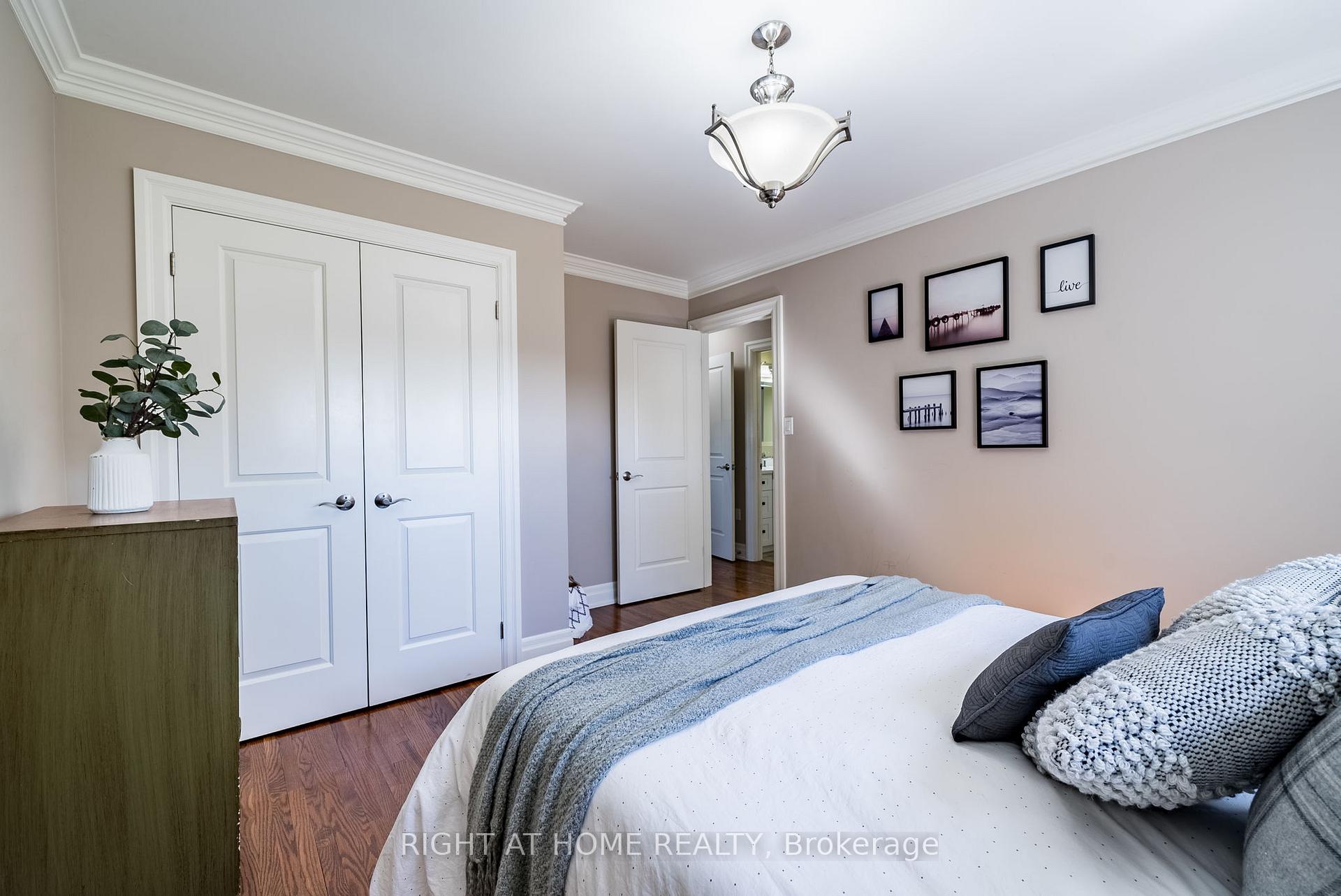 Photo 17 of 109 Crawforth Street, Whitby, Blue Grass Meadows — HOMEH