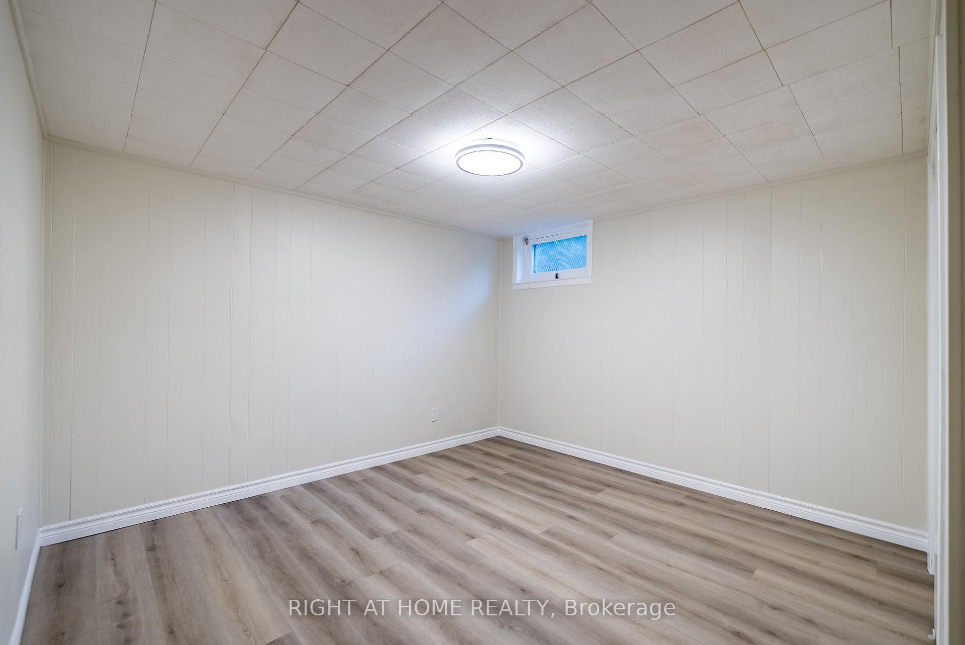 Photo 28 of 109 Crawforth Street, Whitby, Blue Grass Meadows — HOMEH
