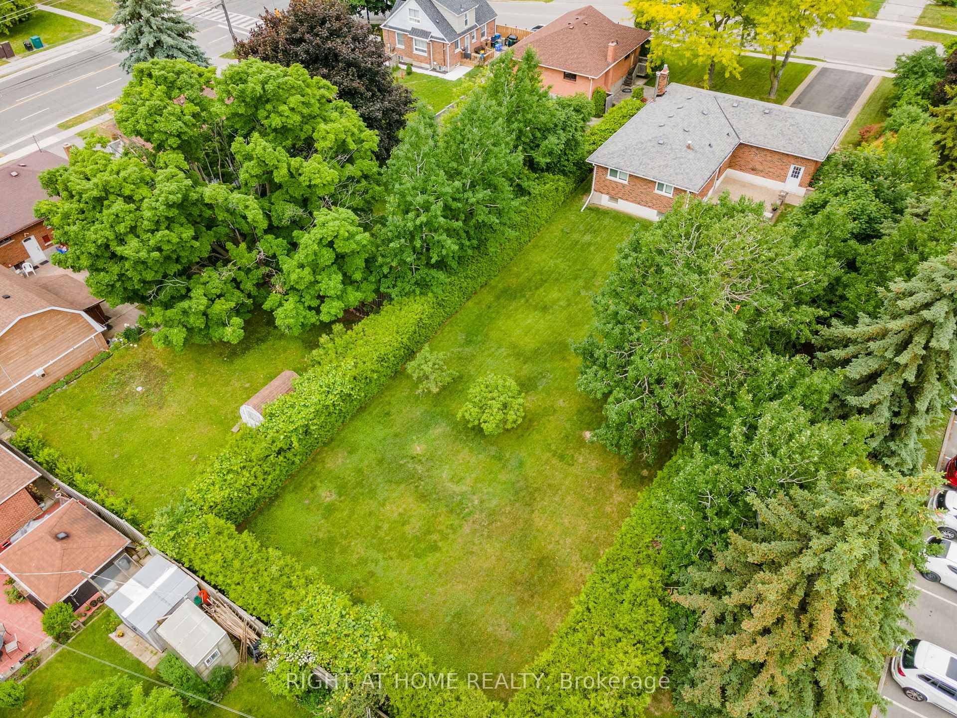Photo 39 of 109 Crawforth Street, Whitby, Blue Grass Meadows — HOMEH