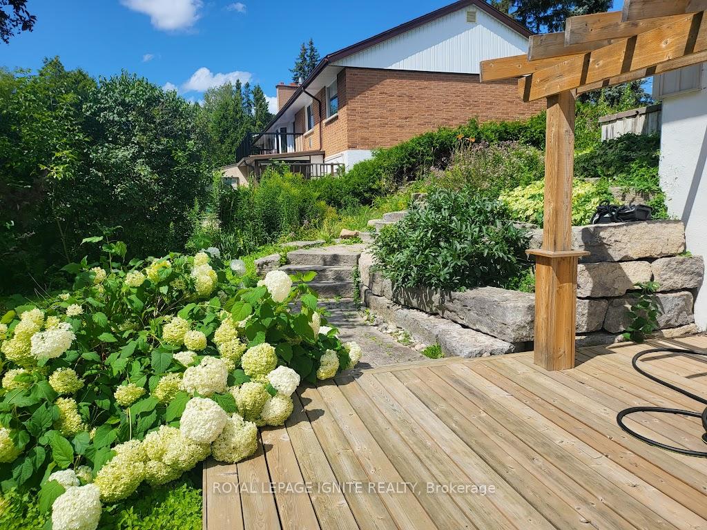 Photo 5 of Unit Bsmt, 108 Hazelwood Drive, Whitby, Blue Grass Meadows — HOMEH