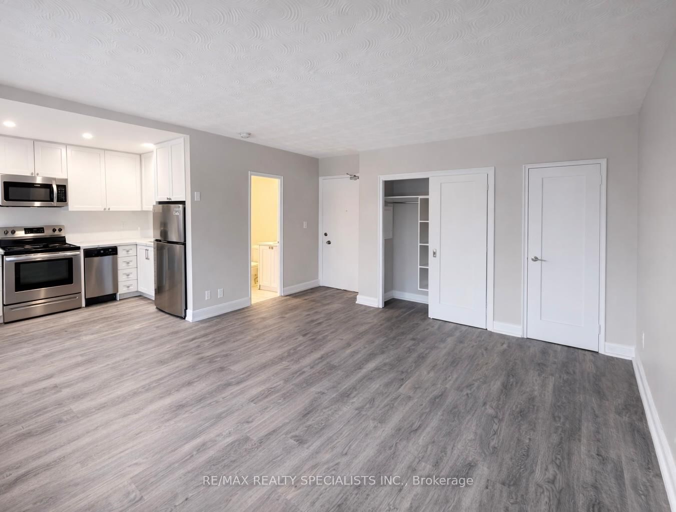 Photo 1 of Unit 505, 118 Tyndall Ave, Toronto, South Parkdale — HOMEH