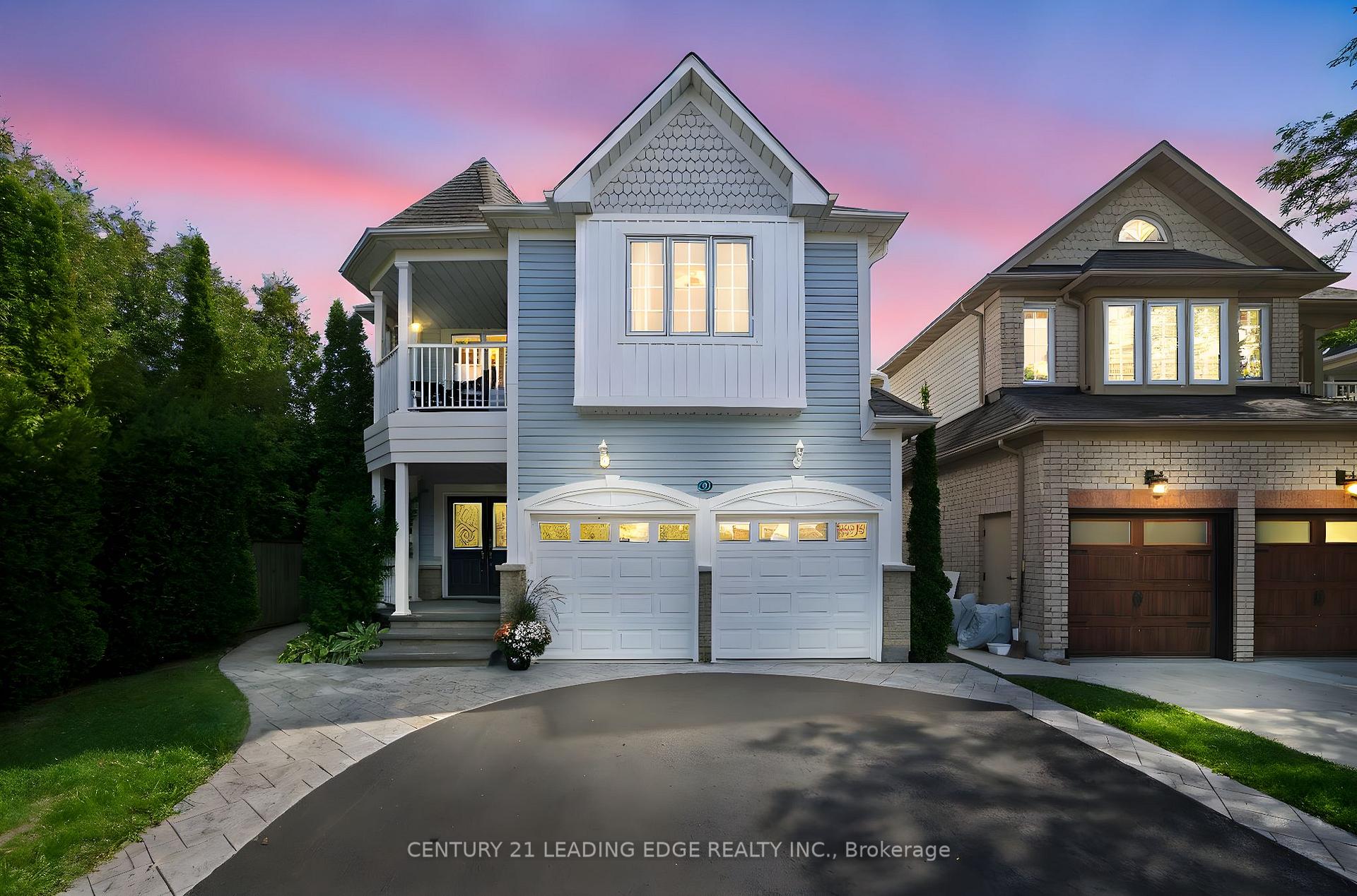 Photo 2 of 61 Scadding Avenue, Whitby, Port Whitby — HOMEH